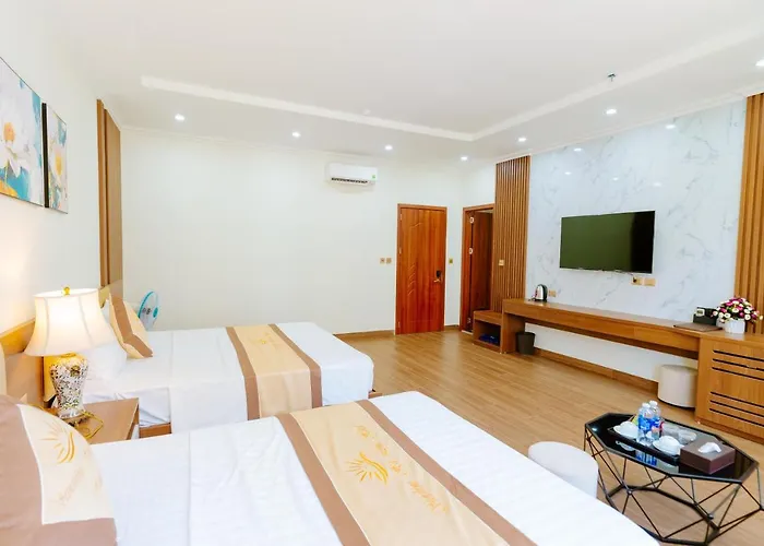 Sunshine Hotel 2*