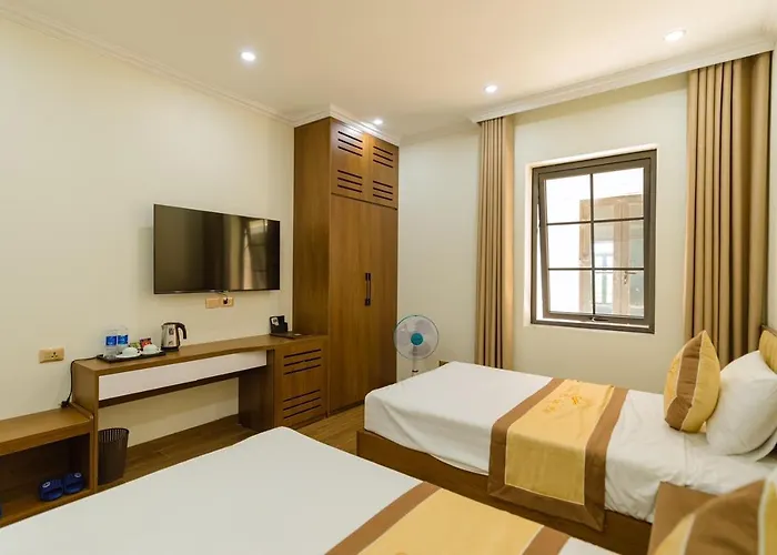 Sunshine Hotel