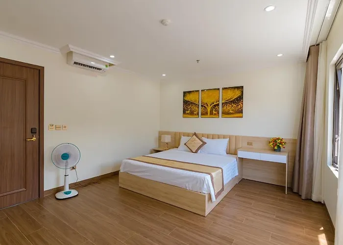 Sunshine Hotel 2*